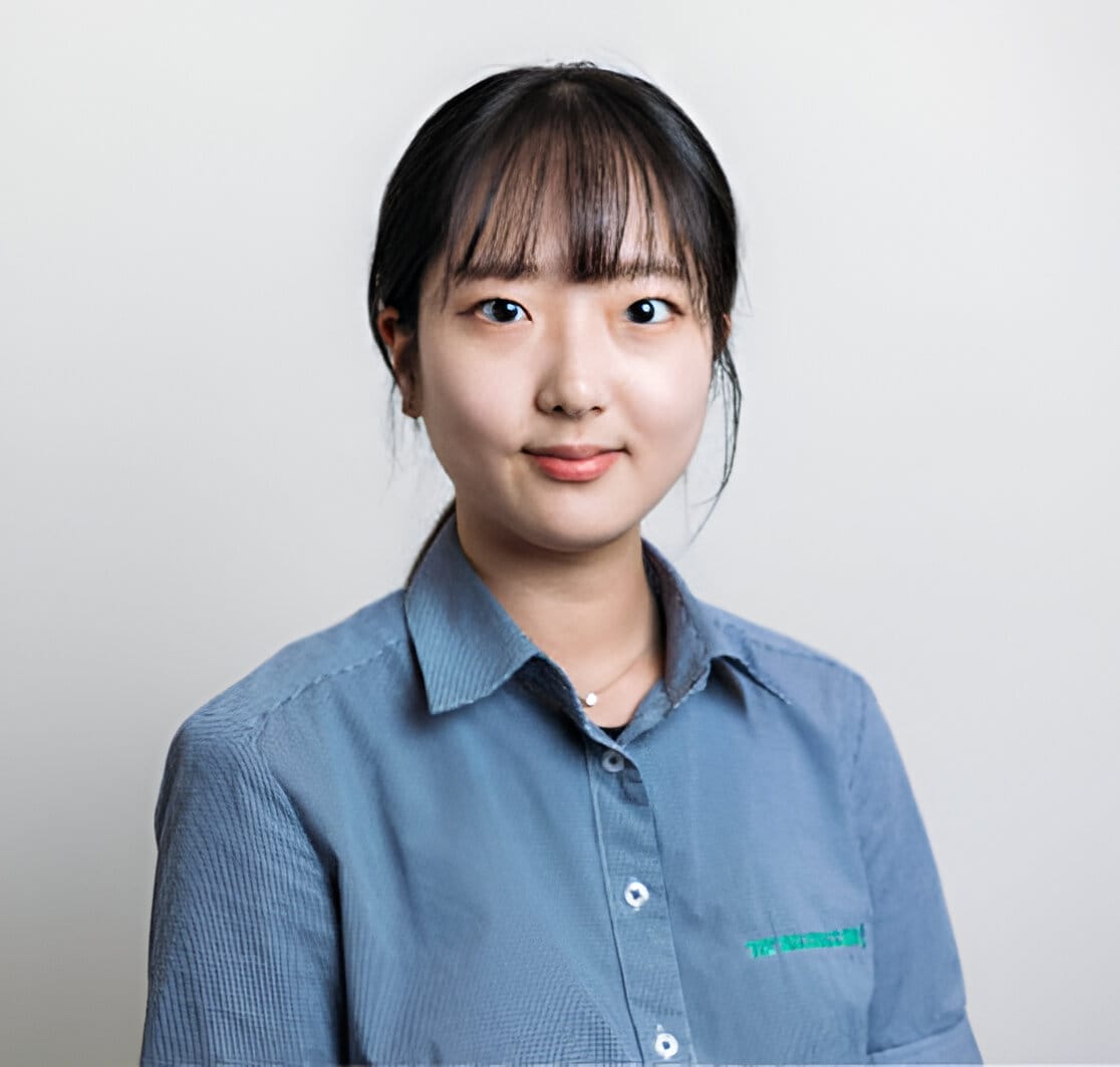 Laura Yunjin Kim | Podiatrist | The Walking Clinic